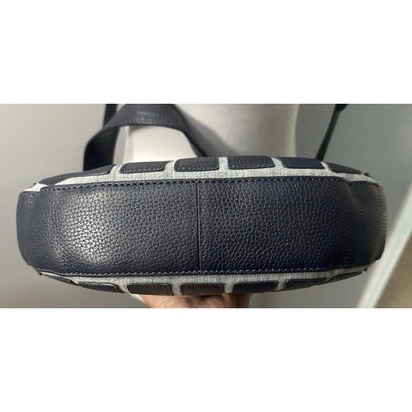 New Michael Kors Brooklyn Appliqué Medium Convertible Hobo Bag Blue Shoulder Bag - Picture 5 of 8